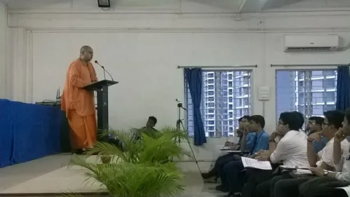 Swami Vedatitananda ji addressed the students of University of Engineering & Management (UEM) on “Mind and Cognition”.