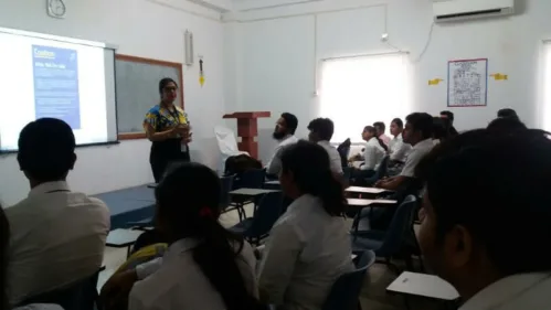 Campus placement activity for Indigo Airlines for IEM students at UEM, Kolkata campus.