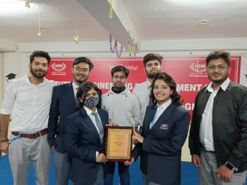 Students’ team of the University of Engineering & Management (UEM), JAIPUR IEEE MTT-S SBC has won 2nd Prize in the National Level hardware Project Competition “Project Expo-2022”