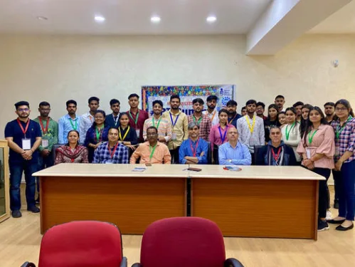 Students of the University of Engineering & Management (UEM), JAIPUR actively participated in two days RTI Summit at Indira Gandhi Panchayati Raj & Gramin Vikas Sansthan, Jaipur (Rajasthan) on 25-26 March 2023.