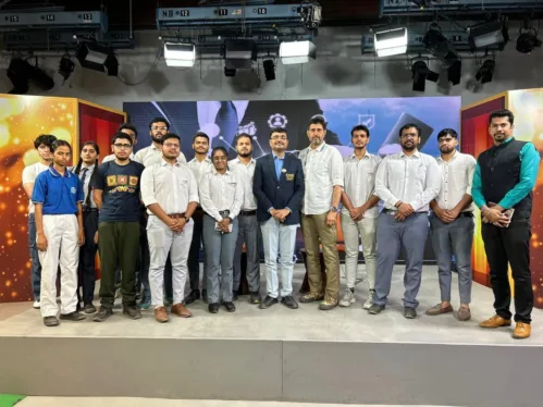 Students of Univeristy of Engineering & Management ( UEM ), Jaipur was invited to a TV Show along with Prof. Dr. Biswajoy Chatterjee to talk & discuss about relevant emerging topics.