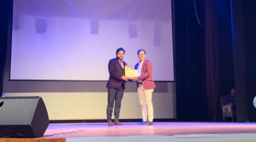 Dr. Gaurav Shrivastava, Associate Professor , Department of Physiotherapy at UEM University Jaipur, has been Honoured with a “Guest of Honour as a speaker at the National Physiotherapy Conference “KASHCON”