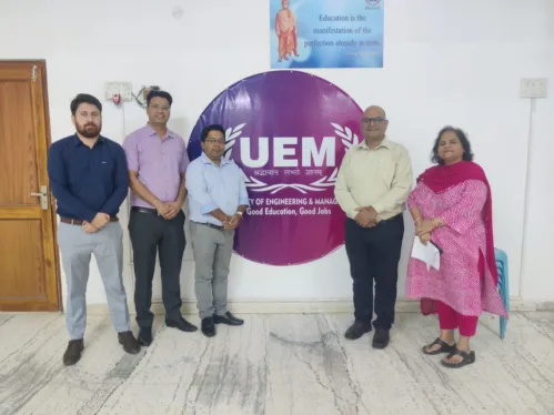 Dr. Mayank Pushkar, a renowned Sports Physiotherapist, visited our university today and delivered an outstanding seminar on advanced physiotherapy techniques.
