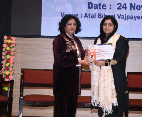 Dr. Sapna Malla, Associate professor in the Department of physiotherapy, felicitated as the Chairperson of the scientific session.