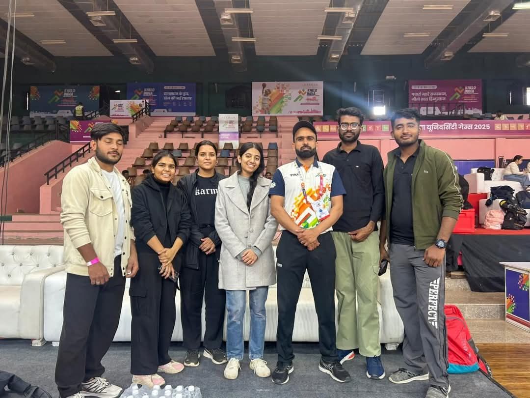 Students of the BPT Department, University of Engineering & Management (UEM), Jaipur, continued their advanced clinical training on Day 2 of the Khelo India University Games 2025