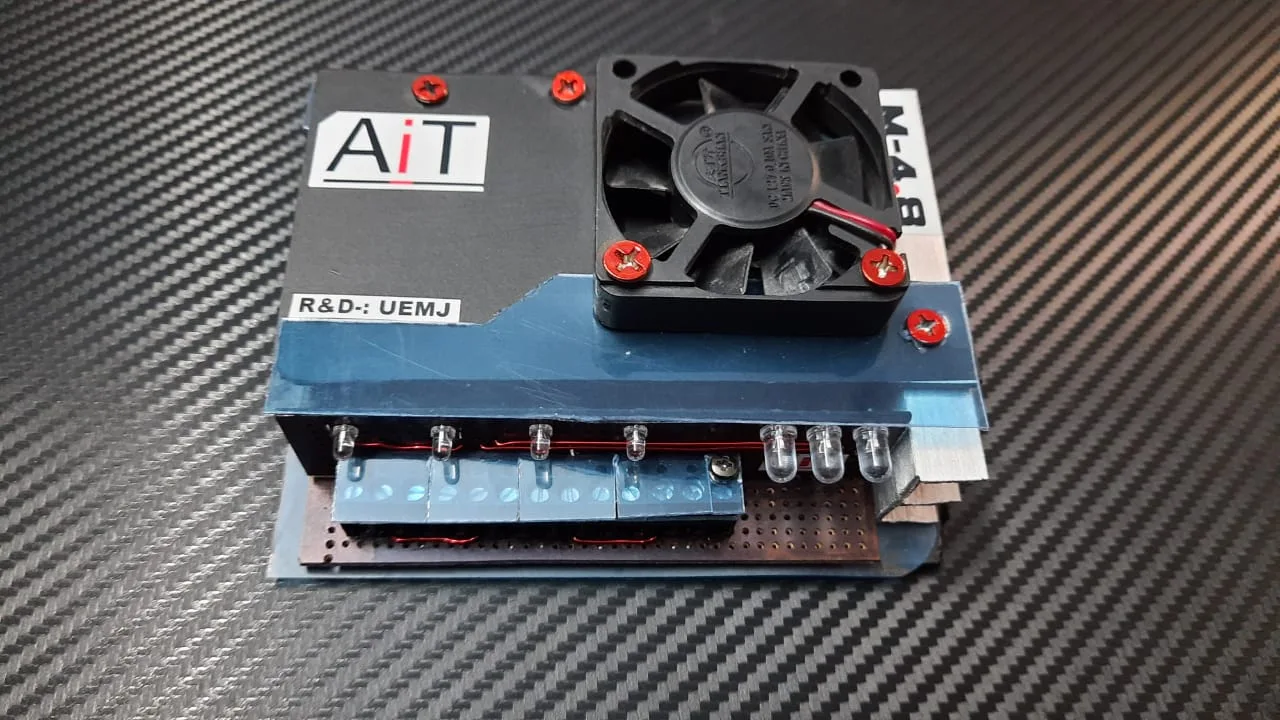 A smart system that tracks machine runtime and activity cycles 1