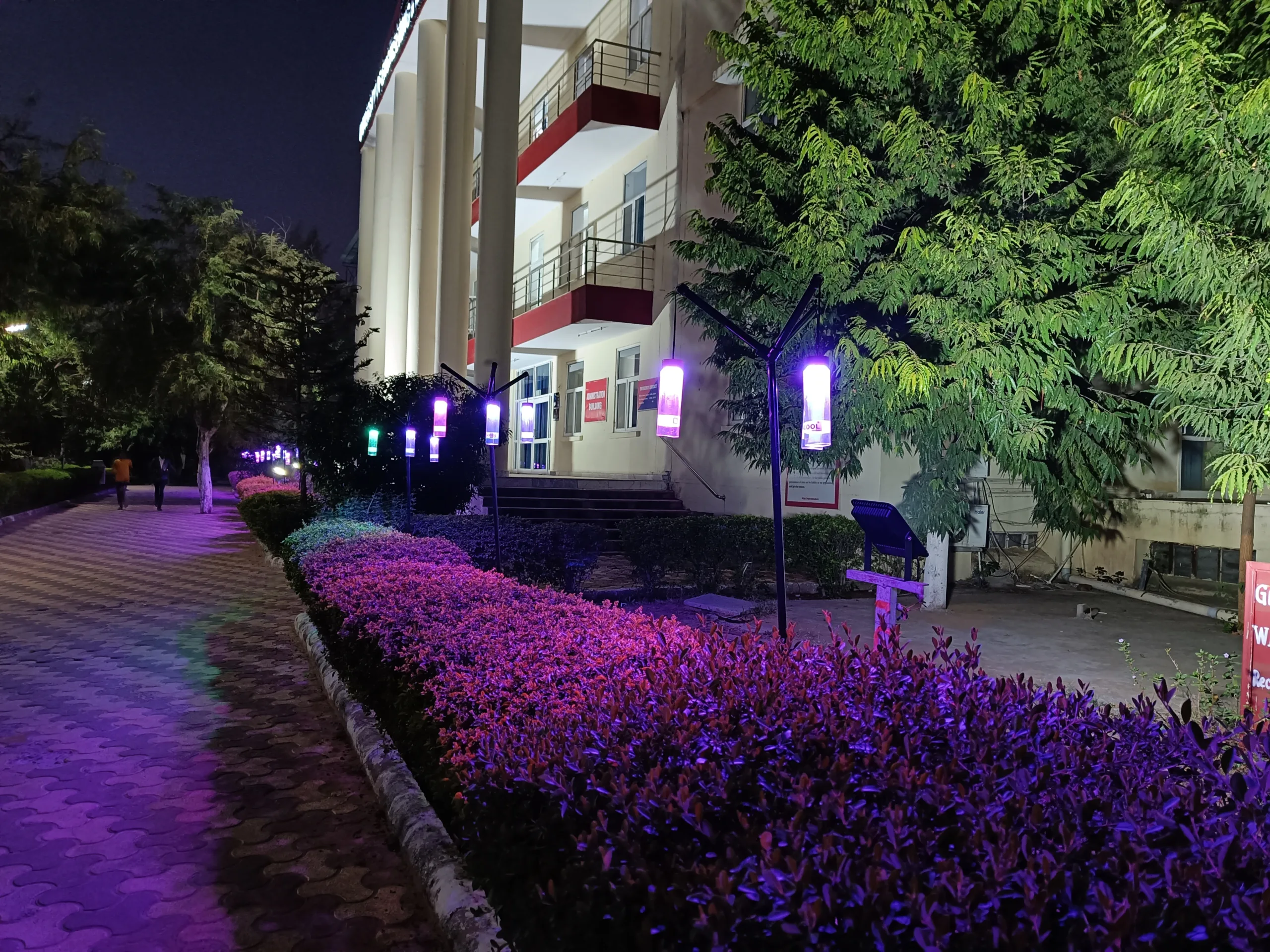 Smart Garden Light 3